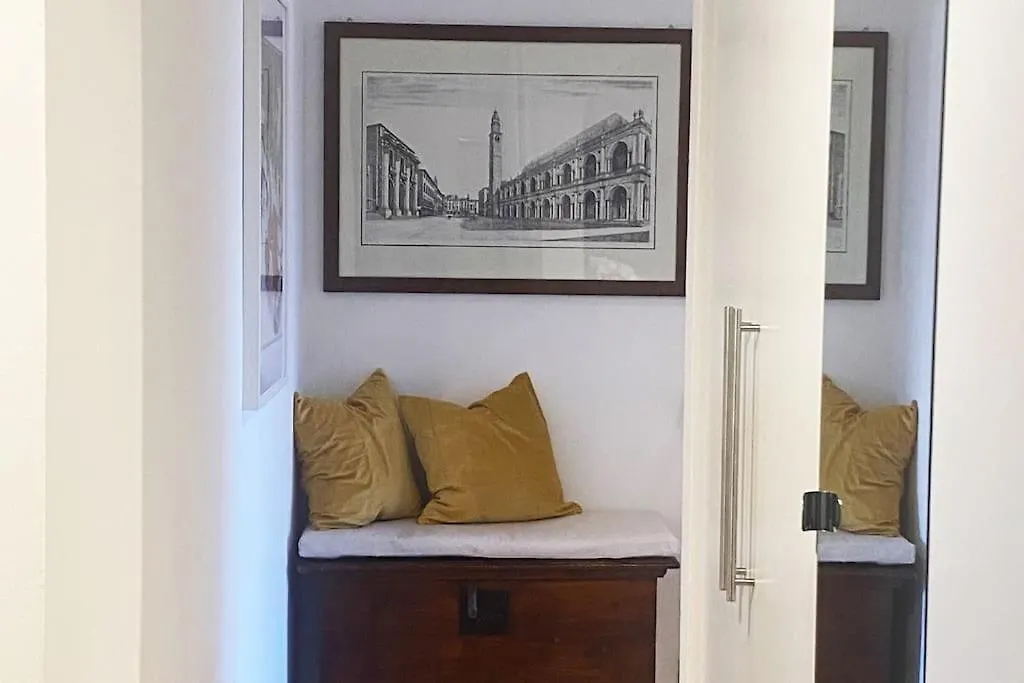 Stay In Padova Ippogrifo 0*,
